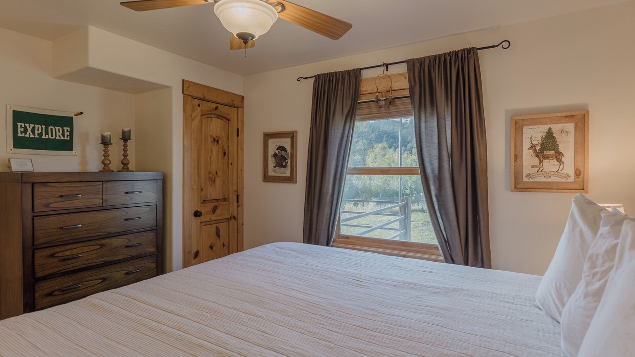 Photo of Bedroom in Pagosa Springs