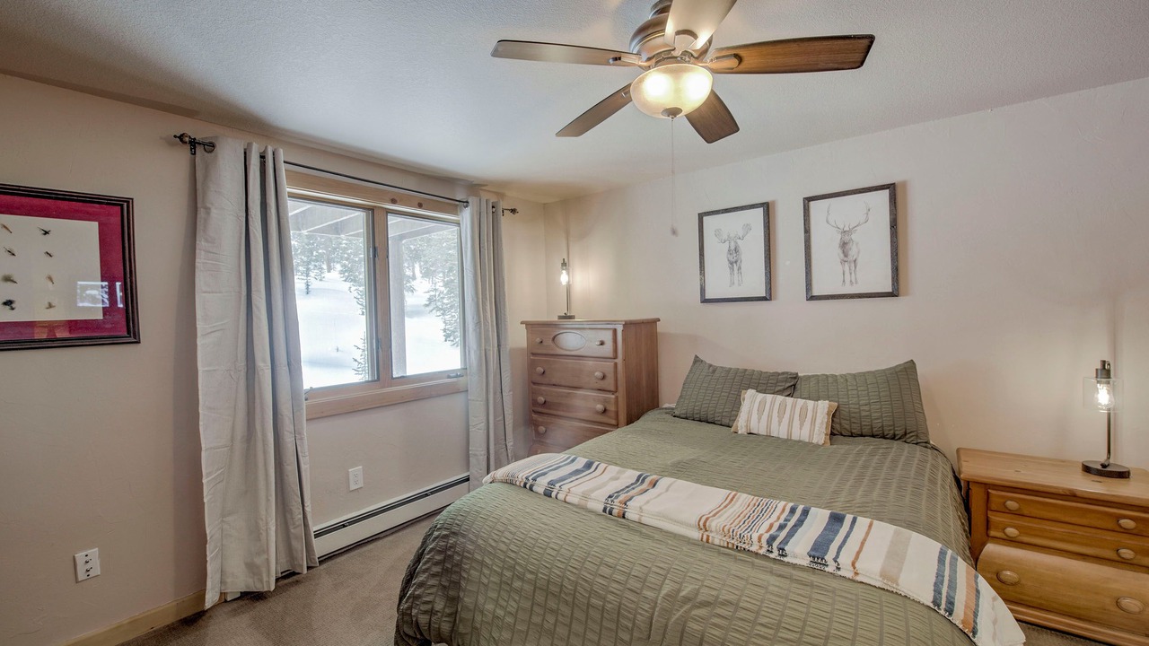 Photo of Bedroom in Valley of the Sun
