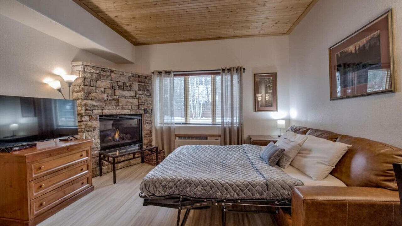 Photo of Livingroom in Mountain House