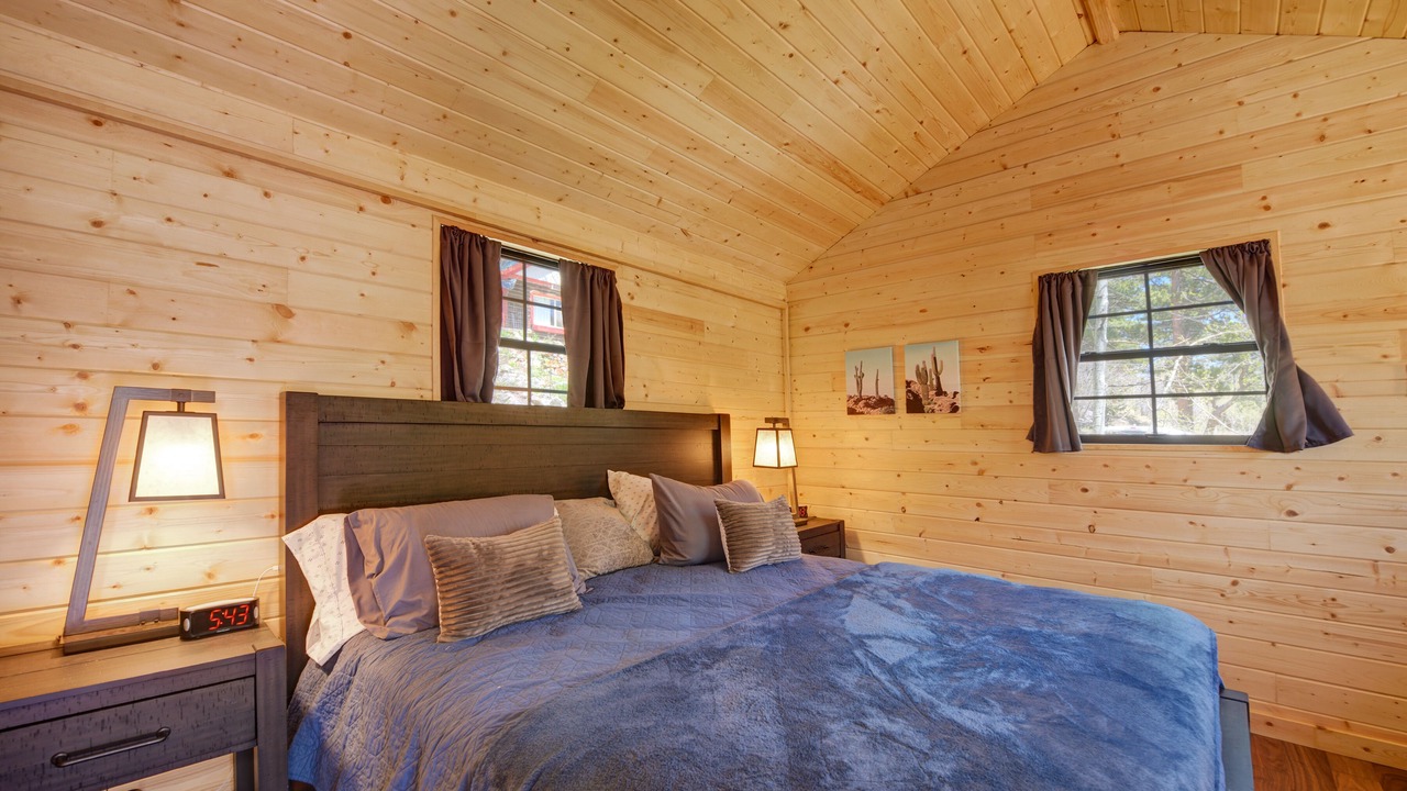 Photo of Bedroom in Eldora