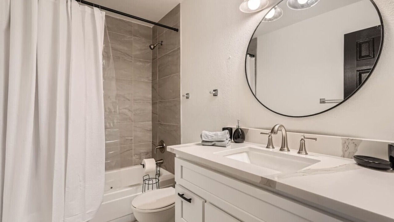 Photo of Bathroom in South Westminster