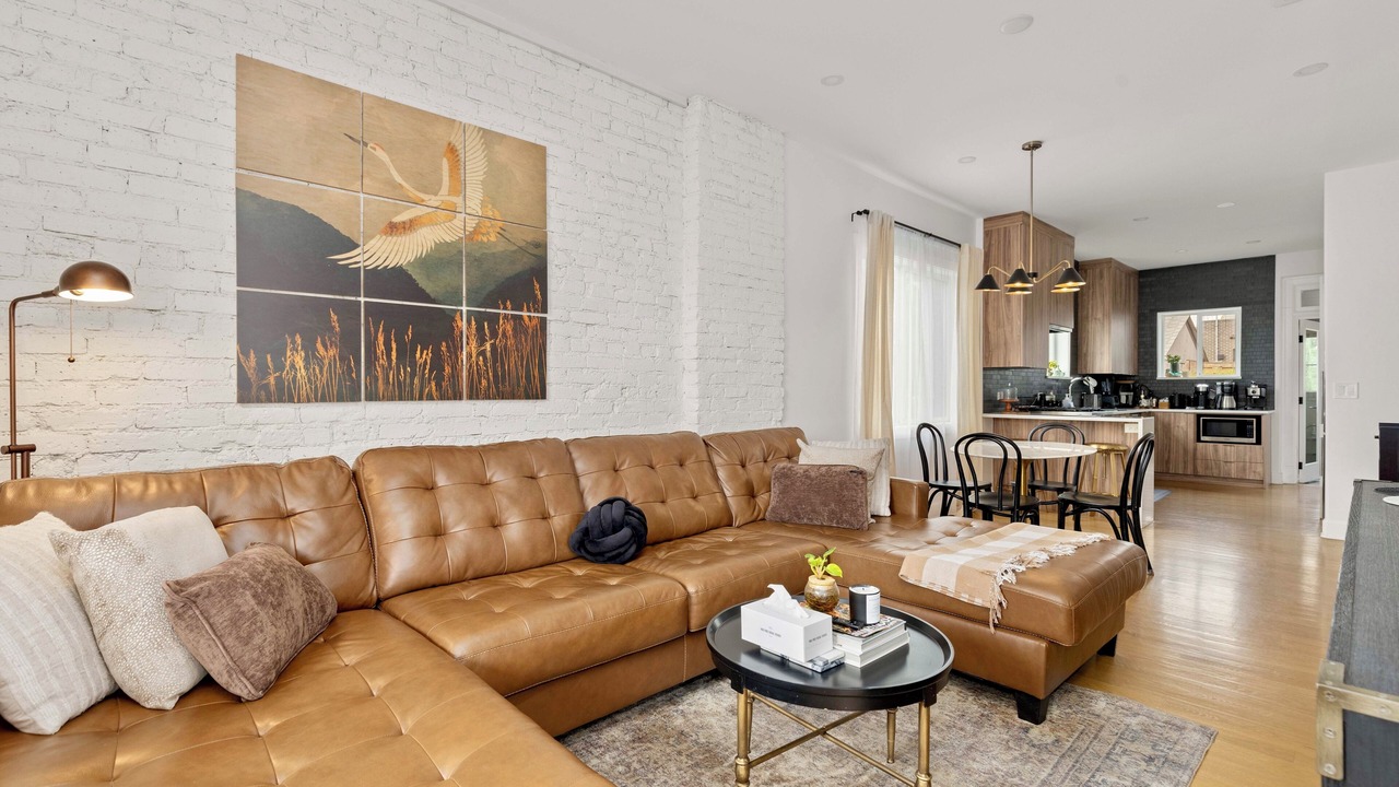 Photo of Livingroom in Highland
