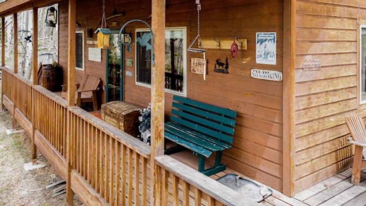 Photo of Outdoor in Michigan Hill