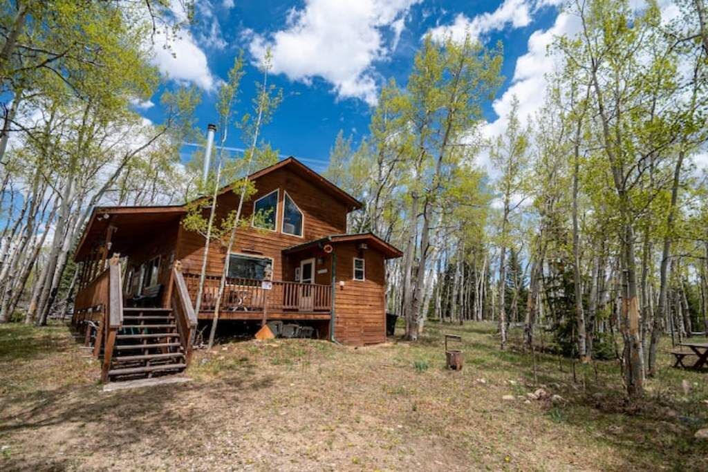 Photo of Outdoor in Michigan Hill