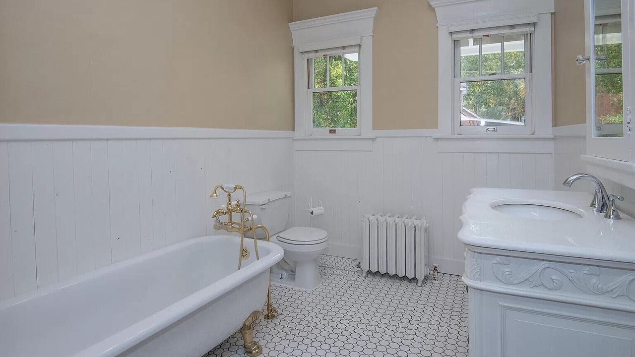 Photo of Bathroom in Gypsum