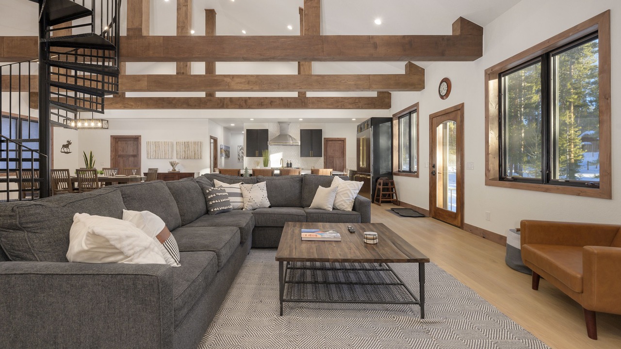 Photo of Livingroom in Fraser