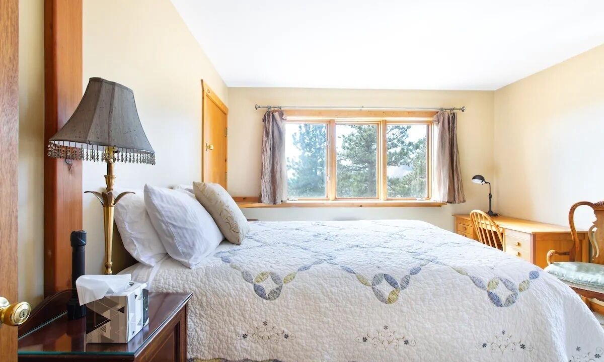 Photo of Bedroom in Gold Hill