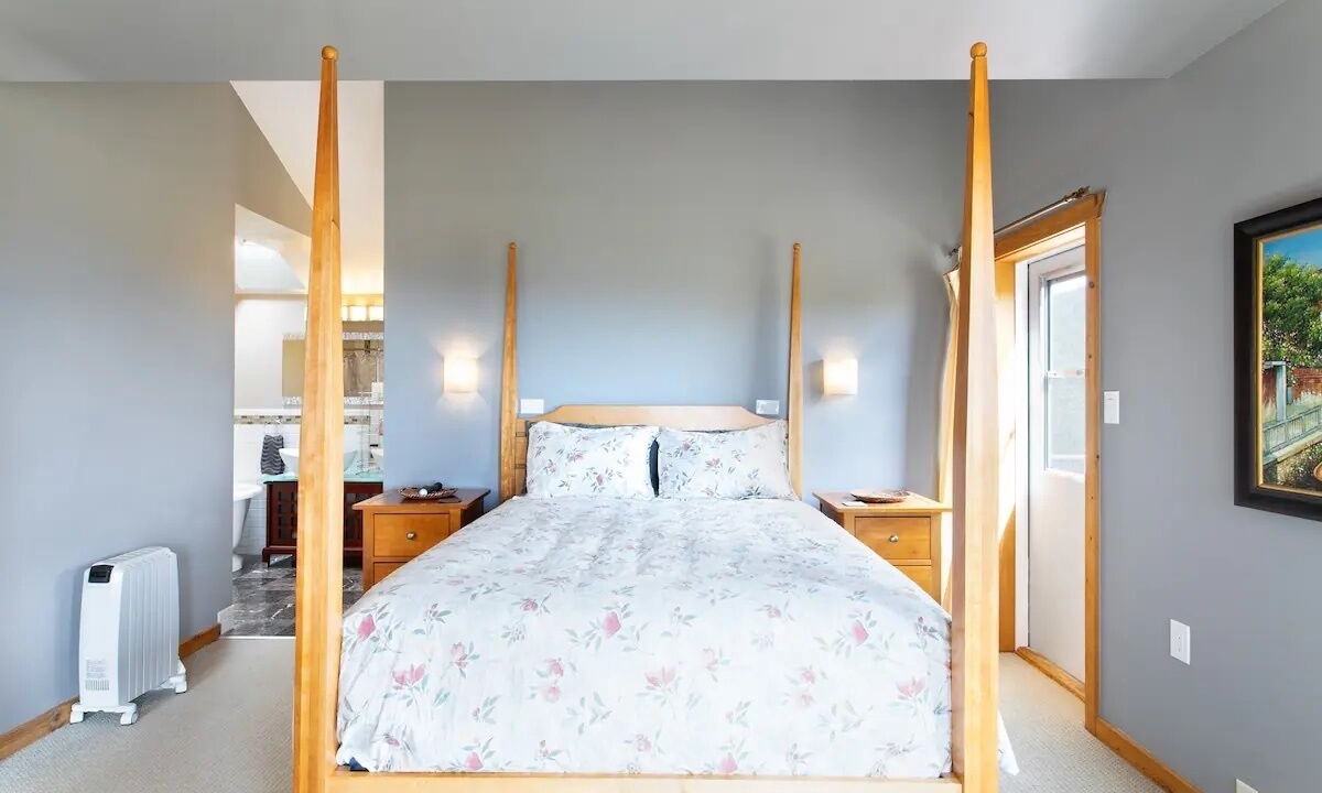 Photo of Bedroom in Gold Hill