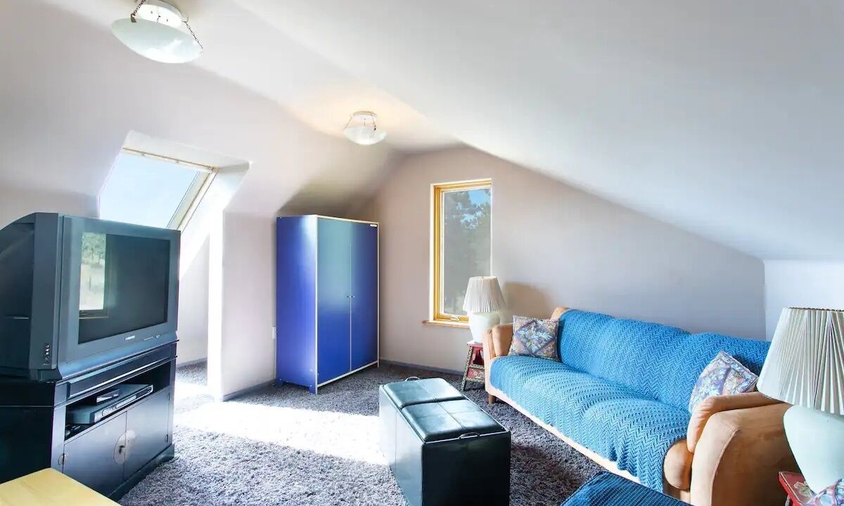 Photo of Livingroom in Gold Hill