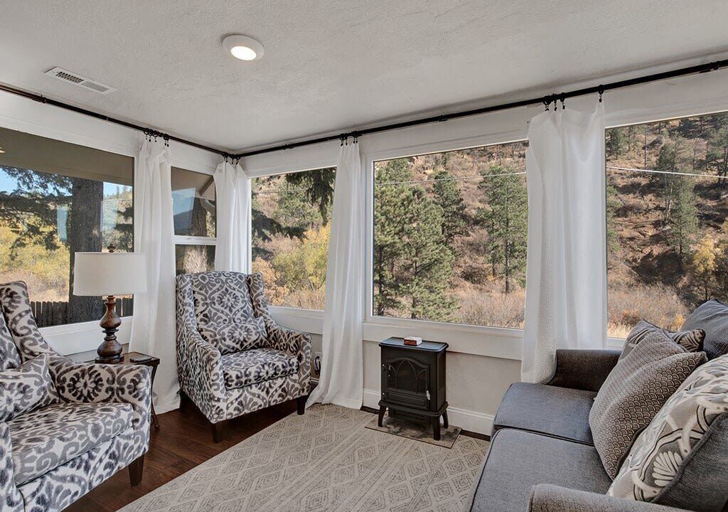 Photo of Bedroom in Green Mountain Falls