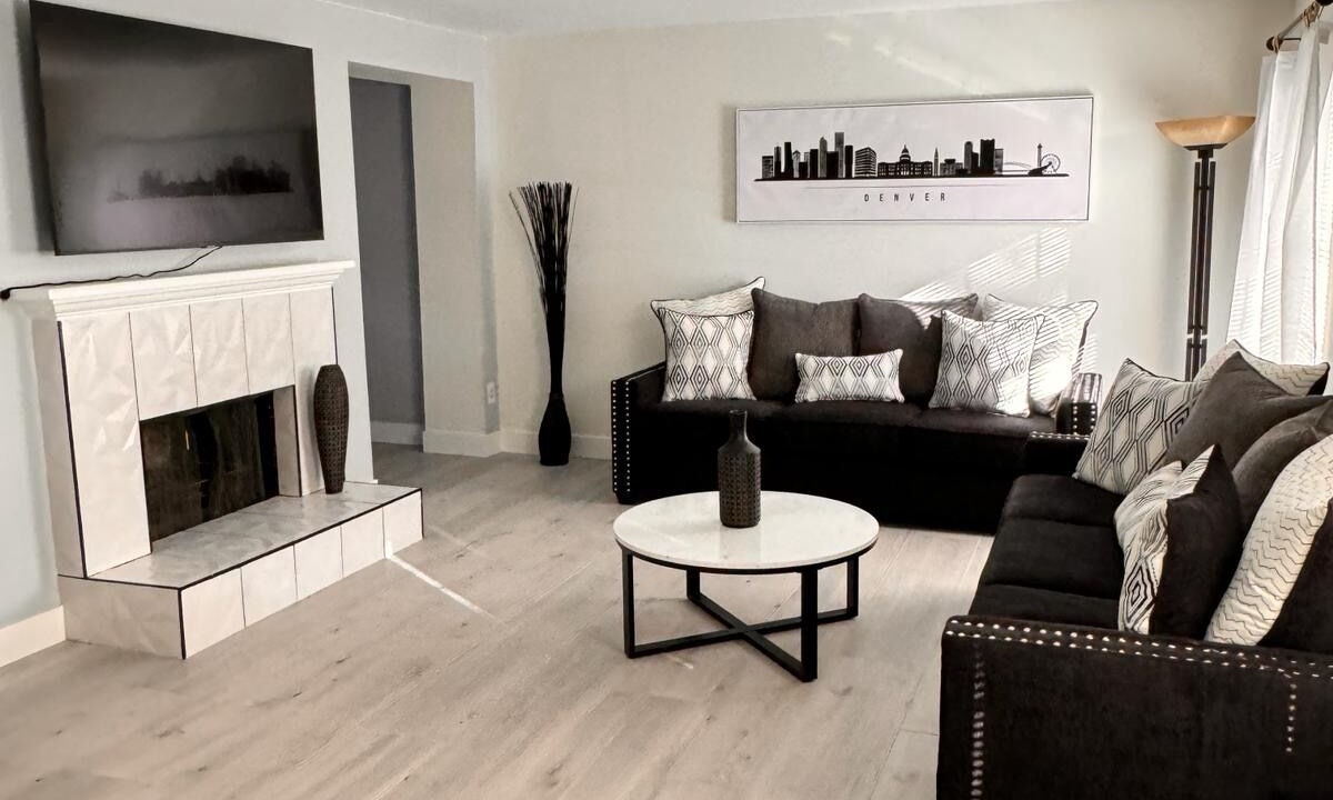 Photo of Livingroom in Greenwood Village