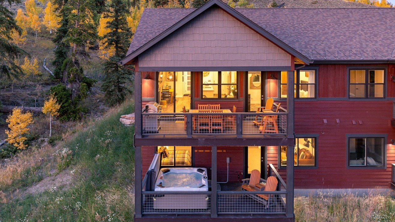 Photo of Outdoor in Rendezvous