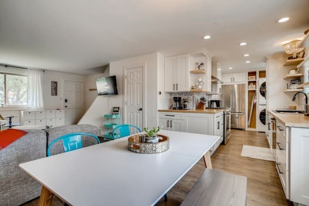 Photo of Kitchen in Arvada Plaza Area