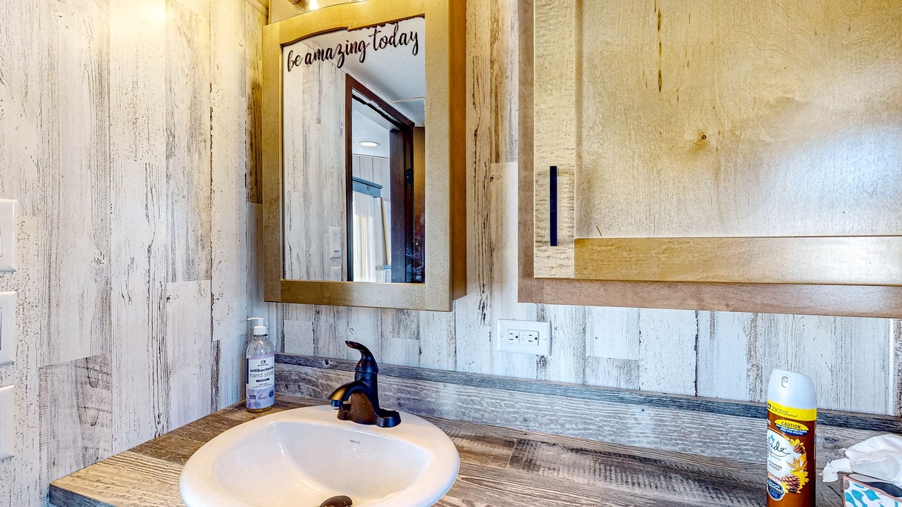 Photo of Bathroom in Park County