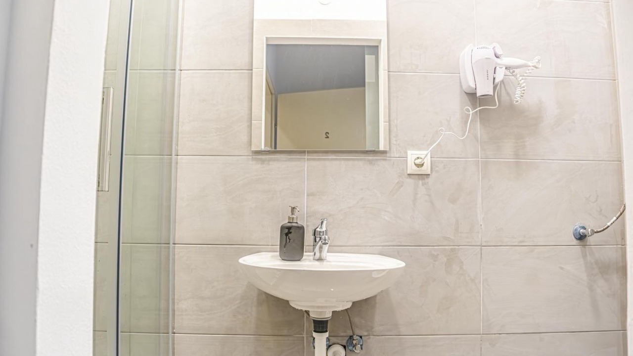 Photo of Bathroom in Wahring