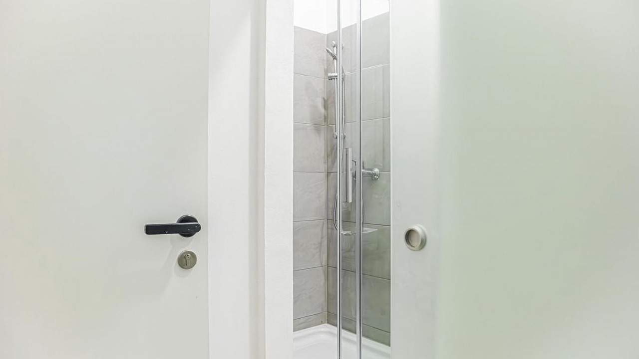 Photo of Bathroom in Wahring