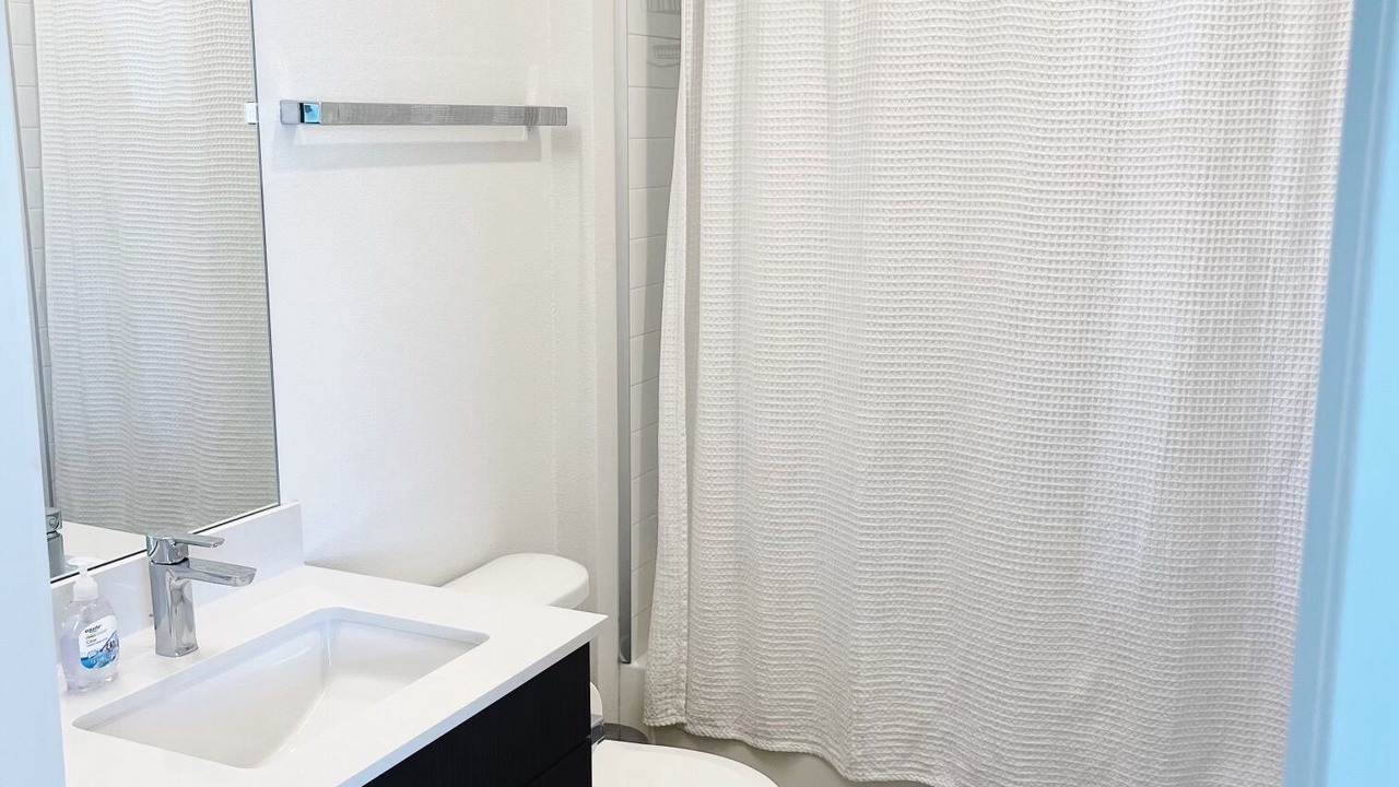 Photo of Bathroom in West Colfax