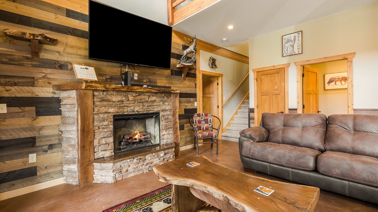 Photo of Livingroom in Estes Park