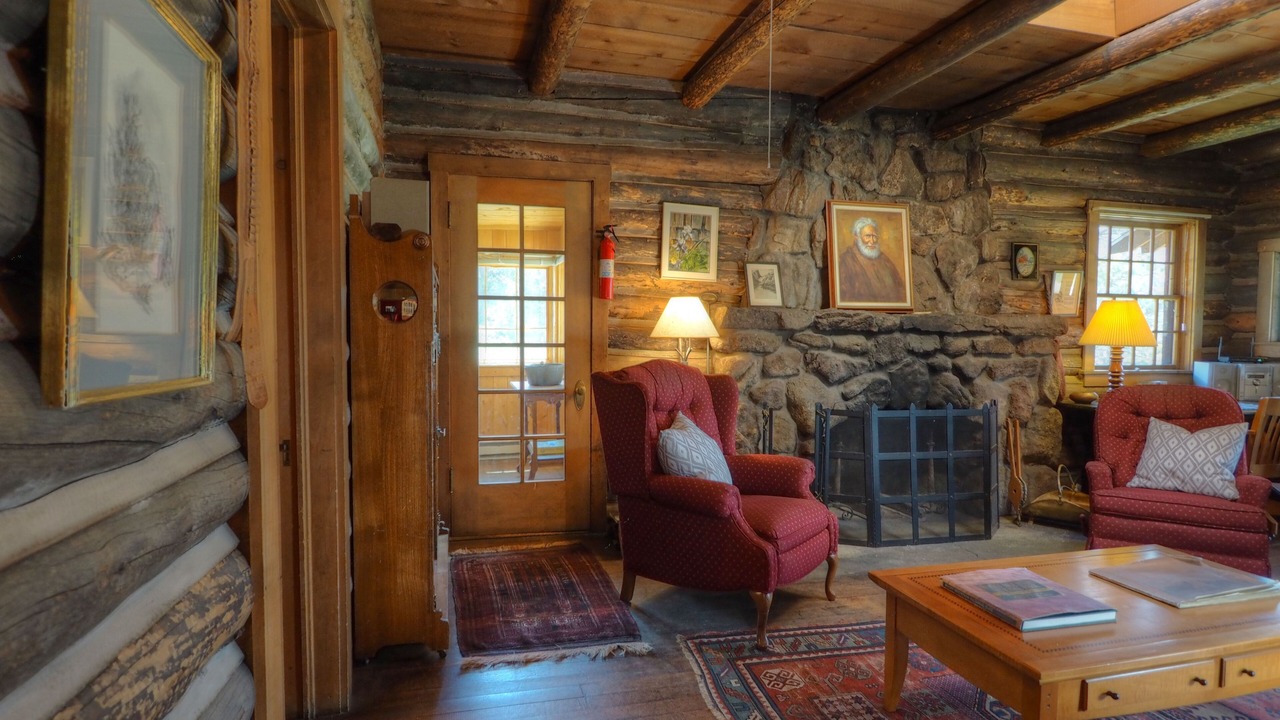 Photo of Livingroom in Estes Park