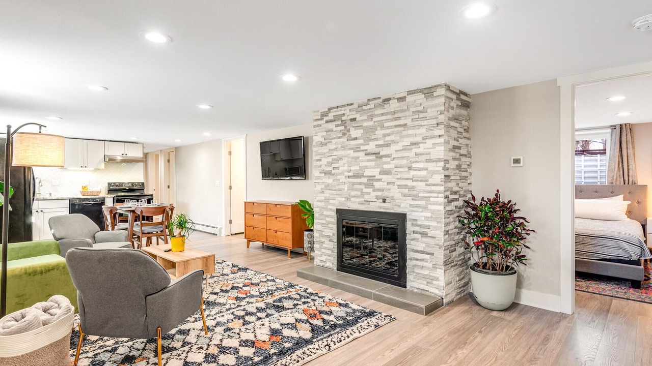 Photo of Livingroom in Sloan Lake