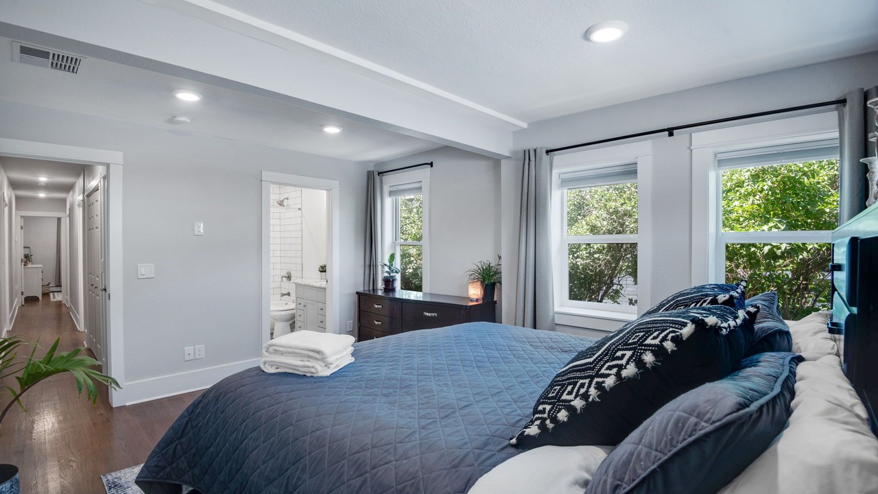 Photo of Bedroom in Sloan Lake