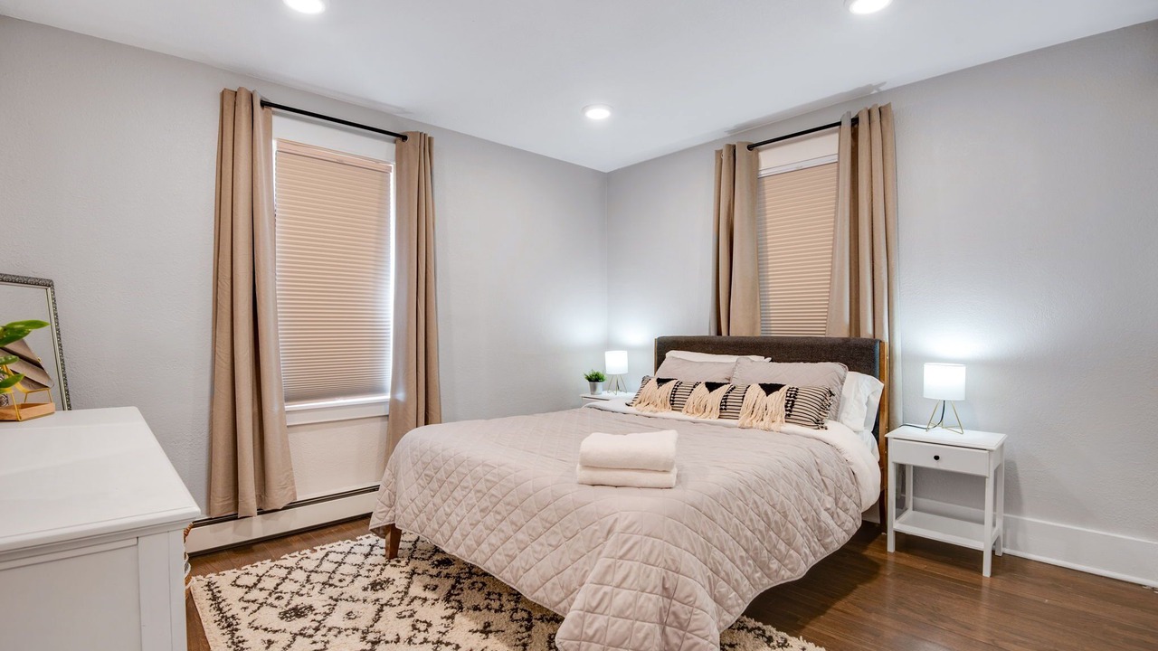 Photo of Bedroom in Sloan Lake