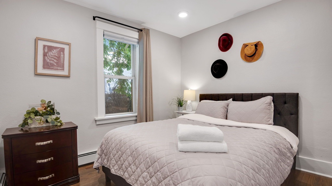 Photo of Bedroom in Sloan Lake