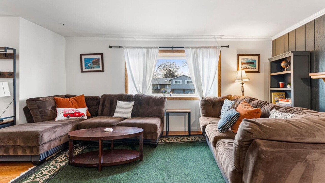 Photo of Livingroom in Longmont