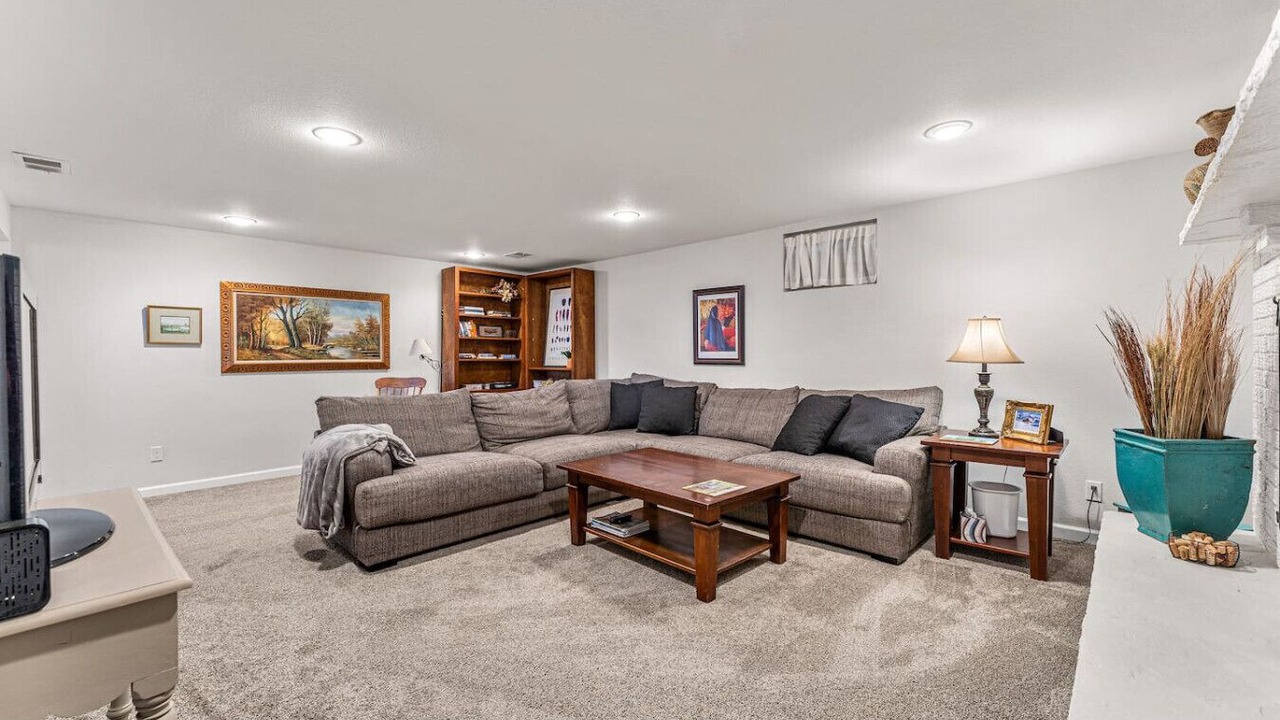 Photo of Livingroom in Longmont