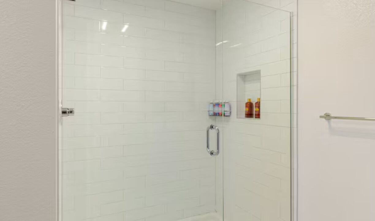 Photo of Bathroom in West Colfax