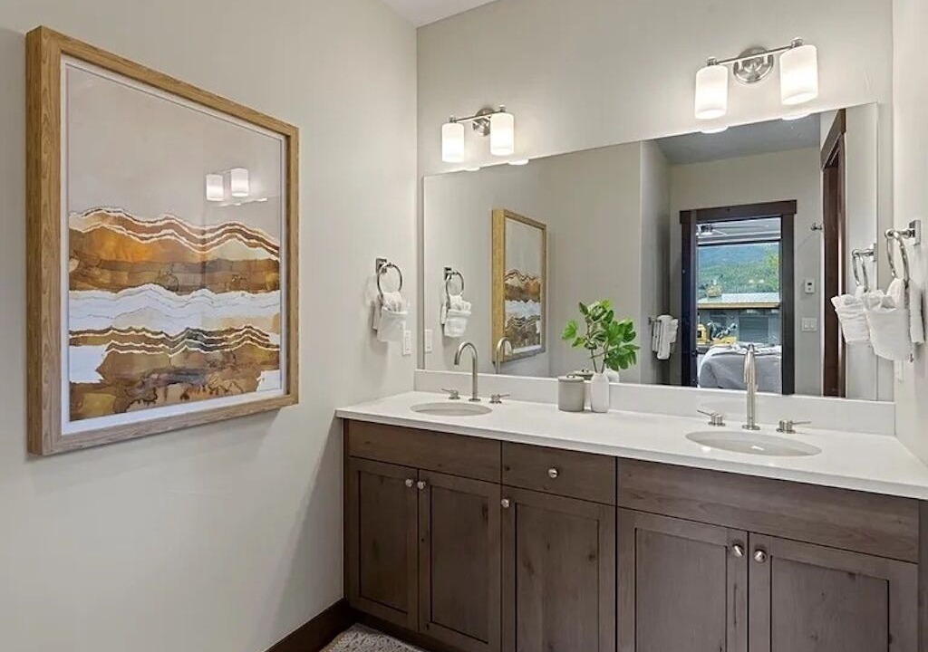 Photo of Bathroom in Silverthorne