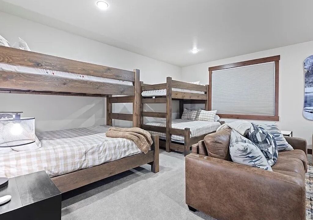 Photo of Bedroom in Silverthorne
