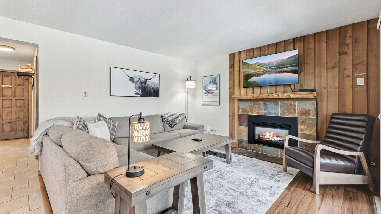 Photo of Livingroom in Warrior's Mark