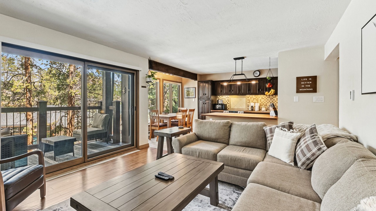 Photo of Livingroom in Warrior's Mark