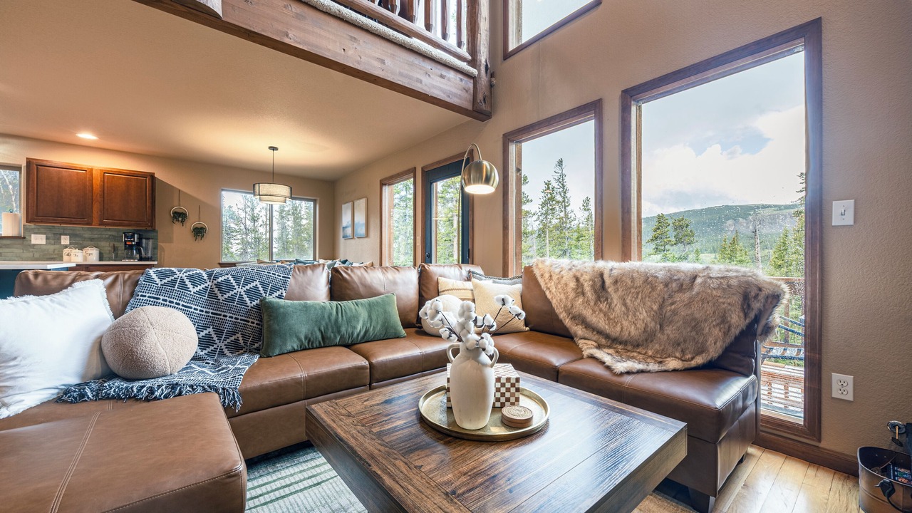 Photo of Livingroom in Valley of the Sun