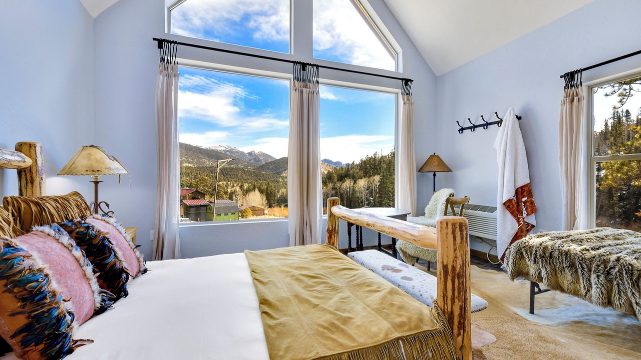 Photo of Bedroom in Lake George