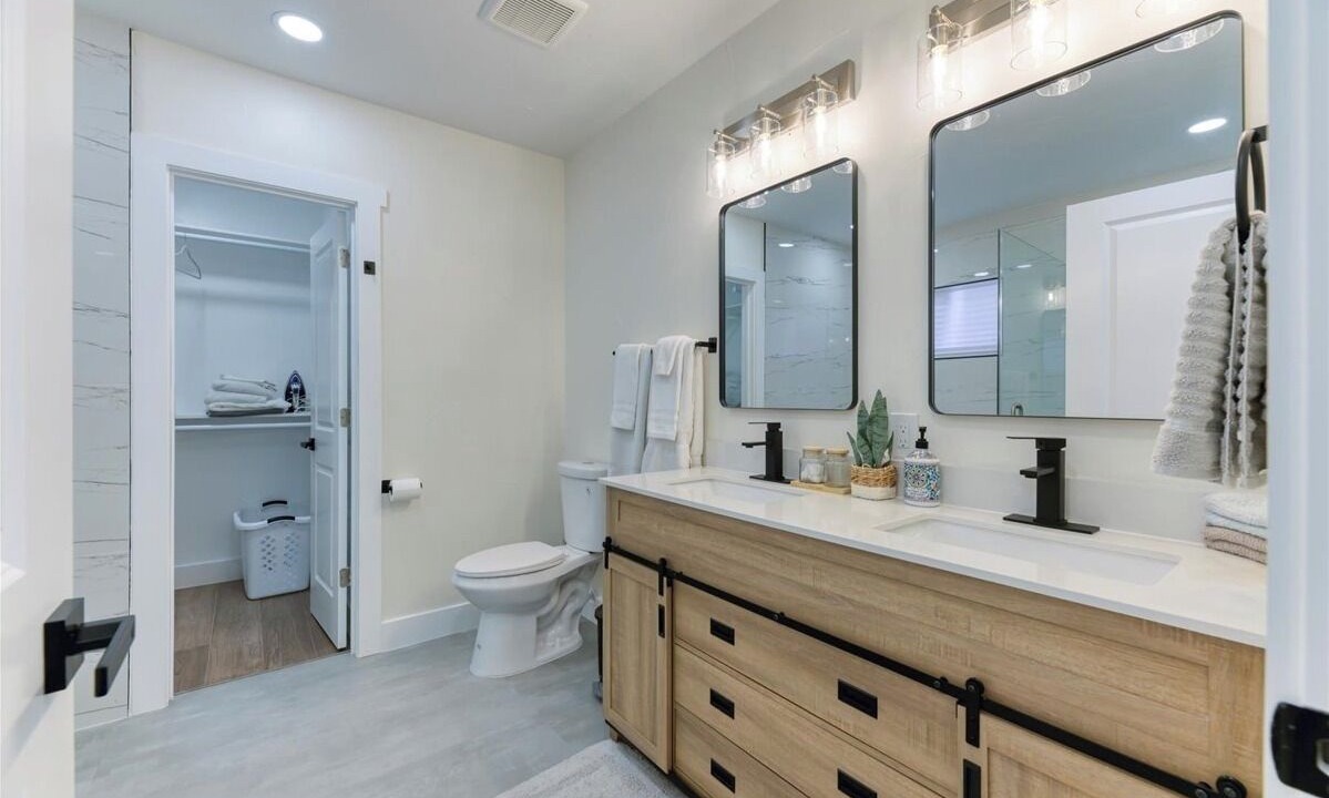 Photo of Bathroom in Barnum