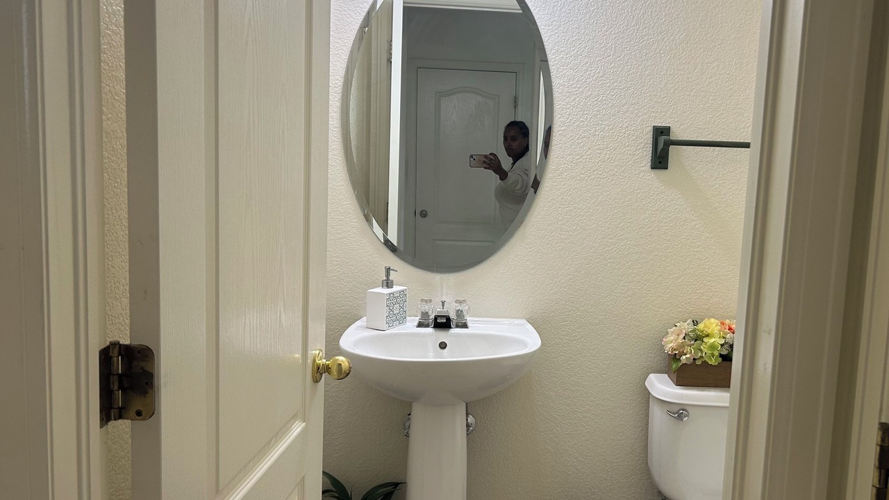 Photo of Bathroom in Sterling Hills