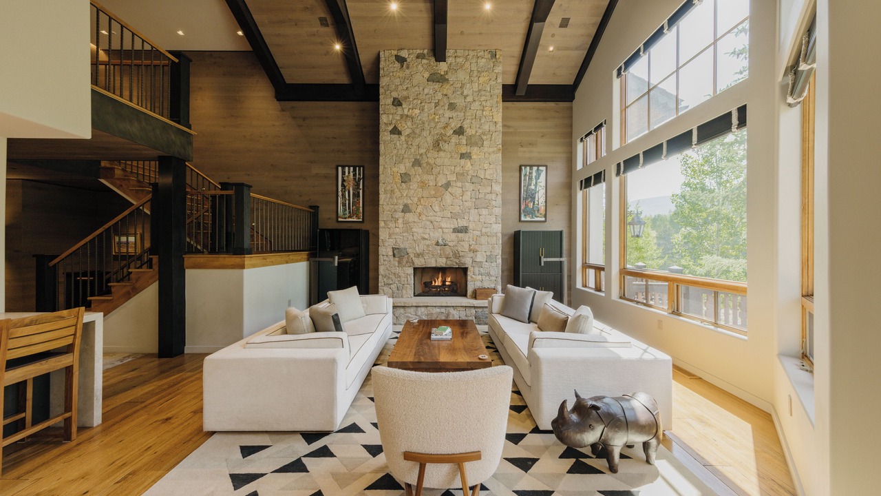 Photo of Livingroom in Vail