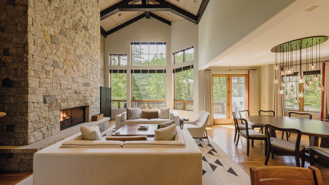 Photo of Livingroom in Vail