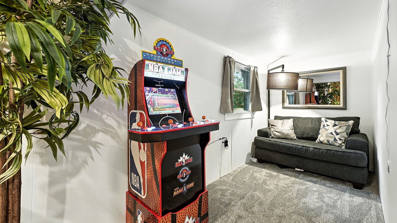Photo of Bedroom in Larkspur