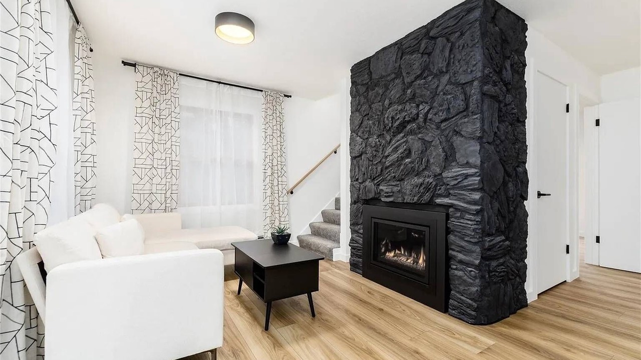Photo of Livingroom in Saint Mary's