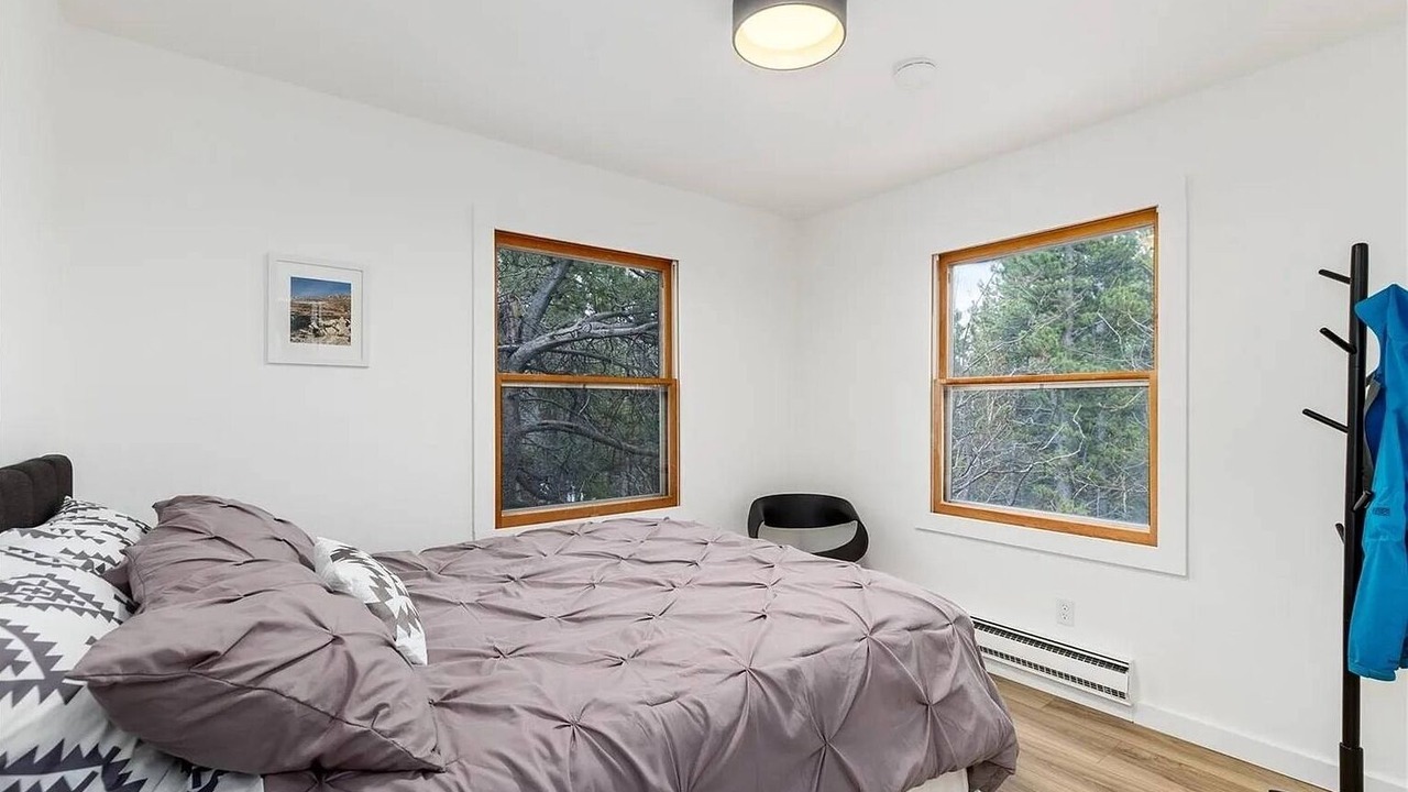 Photo of Bedroom in Saint Mary's