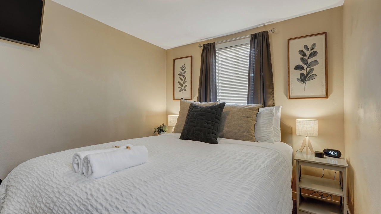 Photo of Bedroom in Central Colorado Springs