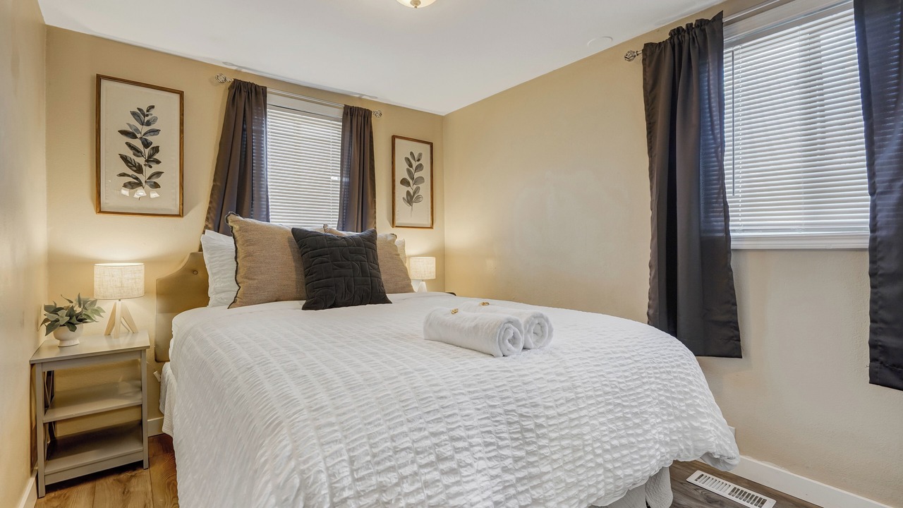 Photo of Bedroom in Central Colorado Springs
