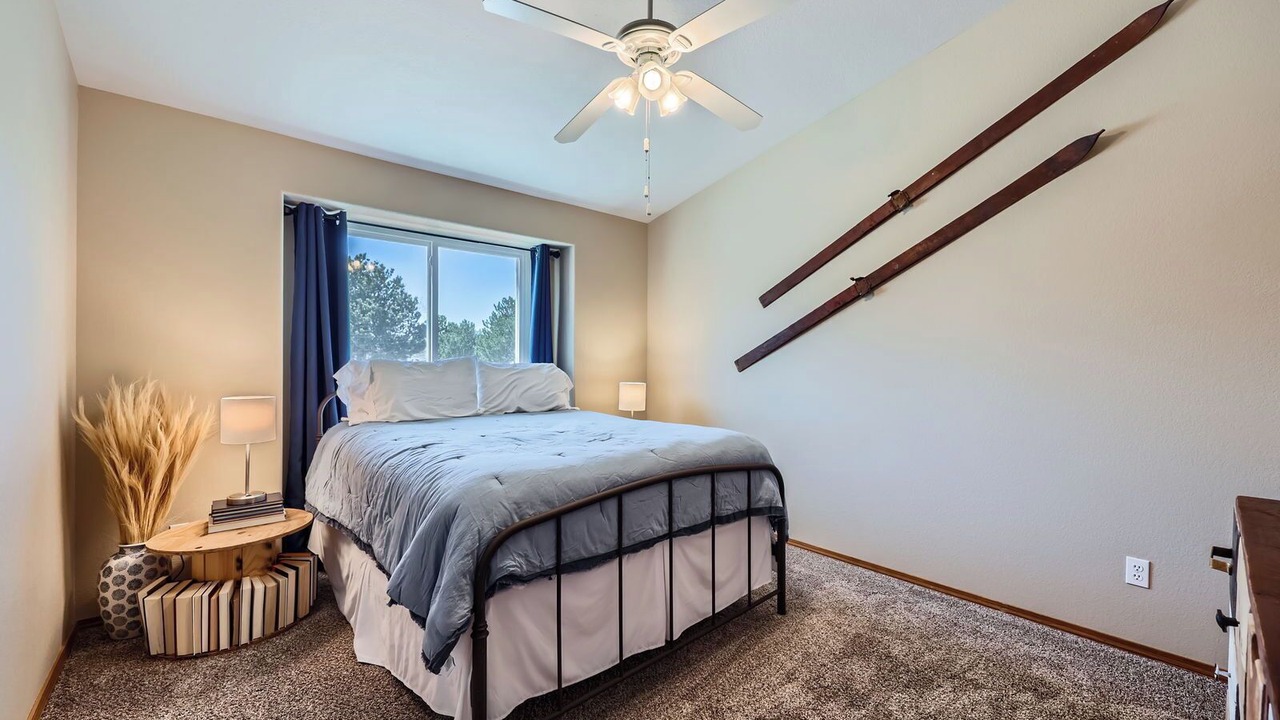 Photo of Bedroom in Monument