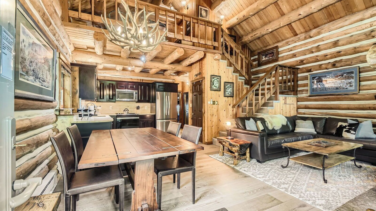 Photo of Livingroom in Timbercreek Lodges