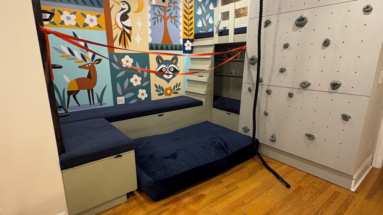 Photo of Bedroom in Bloomingdale