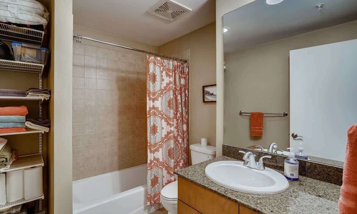 Photo of Bathroom in Central Boulder