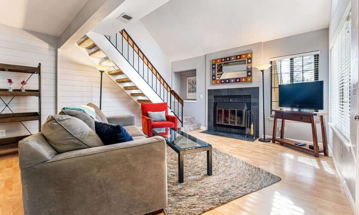 Photo of Bedroom in Gunbarrel